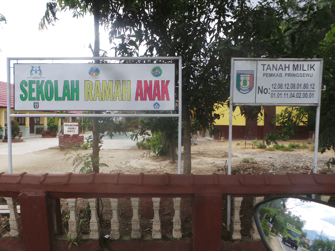 Sekolah Komitmen Perangi Rokok di Lingkungan Pelajar