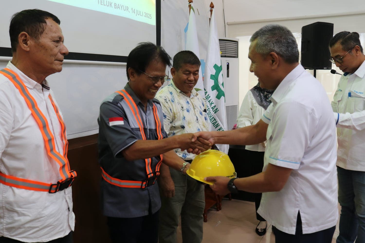 KECELAKAAN KERJA: PTP Nonpetikemas Kembali Tegaskan Komitmen K3