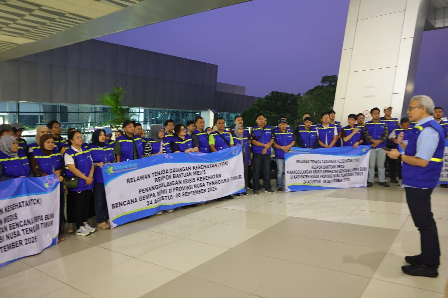 206 Relawan Tenaga Cadangan Kesehatan Diterjunkan, Layani Korban Gempa NTT