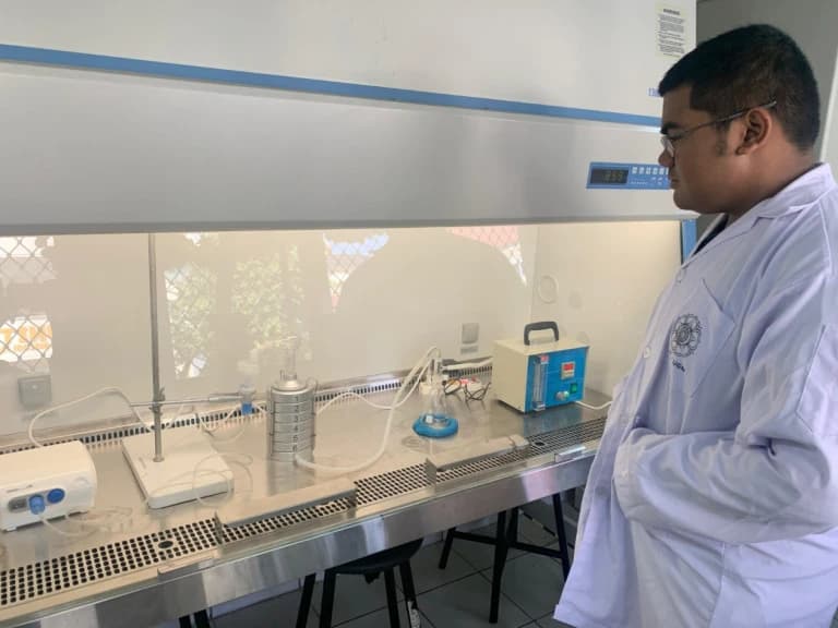 Mahasiswa UGM Kembangkan Inovasi Penghantaran Obat Tuberkulosis ke Paru Melalui Inhalasi