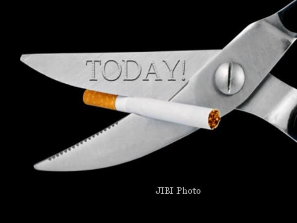 Jalan Terjal Kawasan Tanpa Rokok di Solo