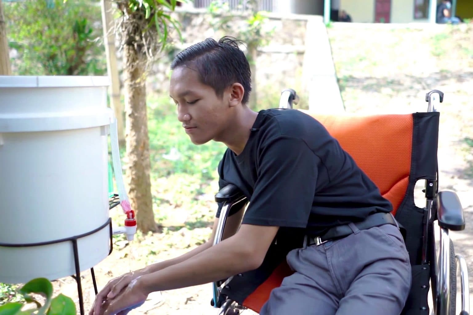Hari Cuci Tangan Sedunia 2021: Perluas Akses Cuci Tangan untuk Disabilitas