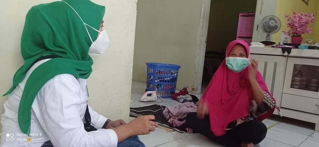 Cerita Kader PN-PRIMA: Warga Enggan Vaksin Covid-19 sampai Evakuasi Disabilitas