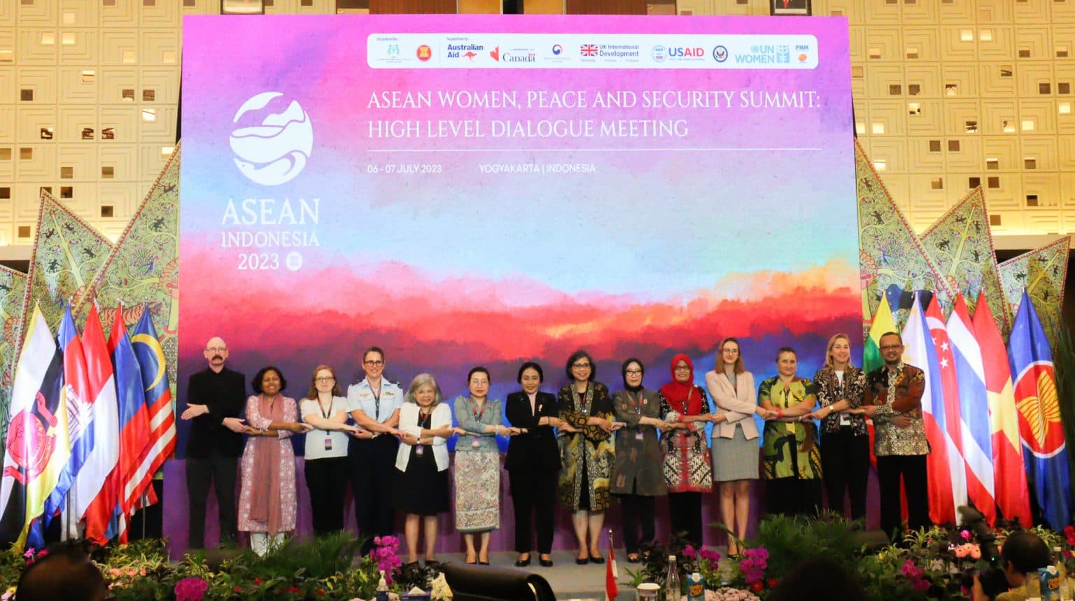 ASEAN Tegaskan Komitmen Rencana Aksi Regional tentang Perempuan, Perdamaian dan Keamanan di KTT