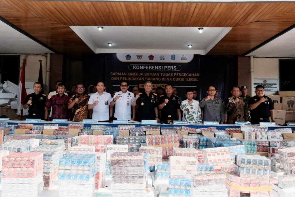 MORATORIUM CUKAI ROKOK: Kesehatan Masyarakat Terancam