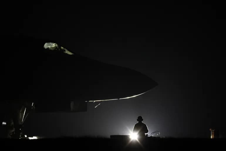 Bagaimana Korporasi Berkolaborasi dengan Militer AS, Ada Perusahaan AI hingga Elon Musk