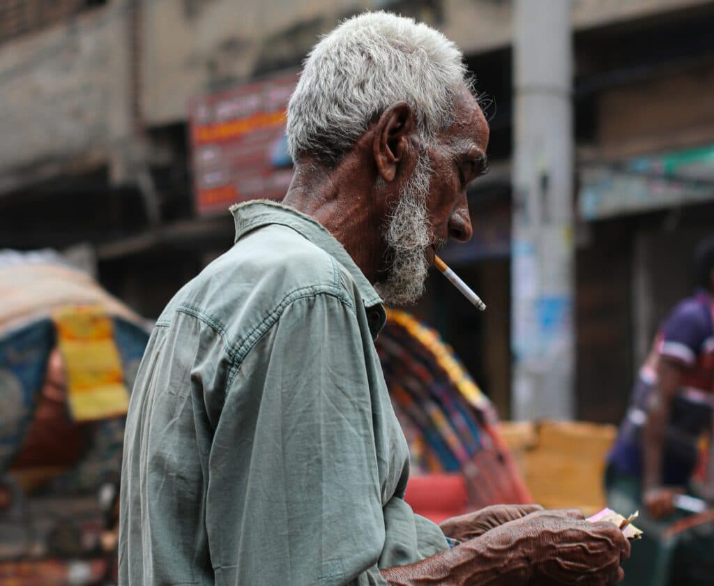 Bangladesh Memperketat Kontrol terhadap Tembakau