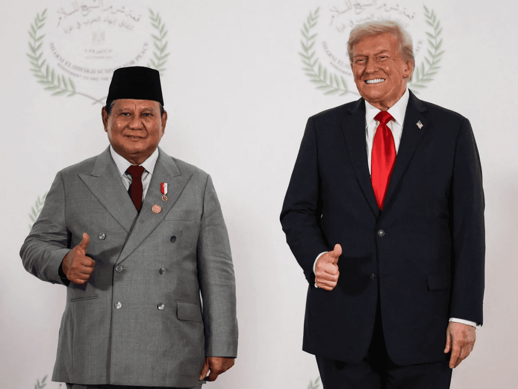 Dokumen Rahasia Sebut Trump Lobi Prabowo agar AS Dapat Akses Terbang di Indonesia