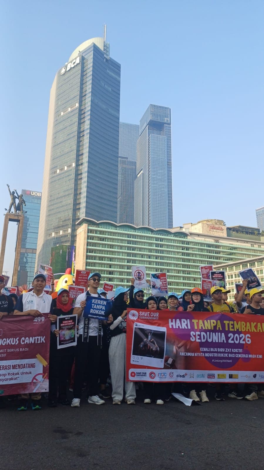 Koalisi SOS Rayakan Hari Tanpa Tembakau Sedunia di Car Free Day Jakarta
