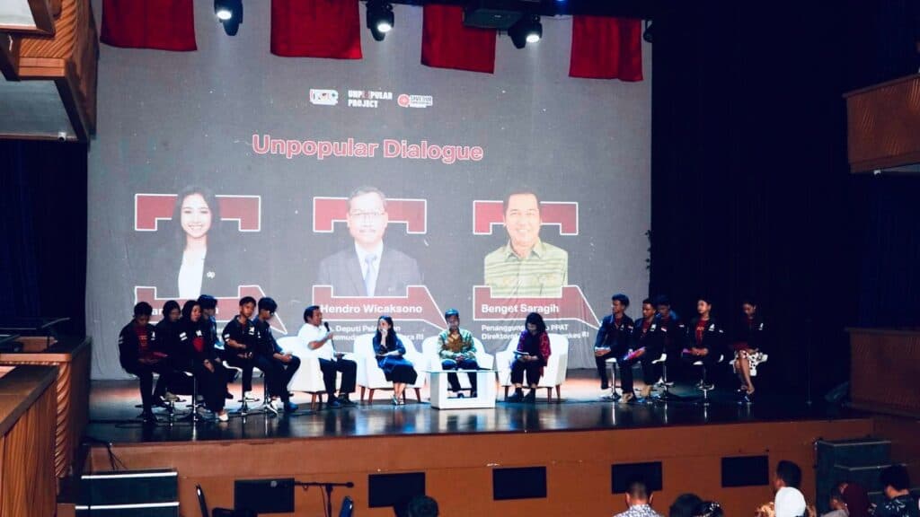 Bagaimana Anak Muda Menjawab Omongan Isu Rokok ‘Tidak Populer’