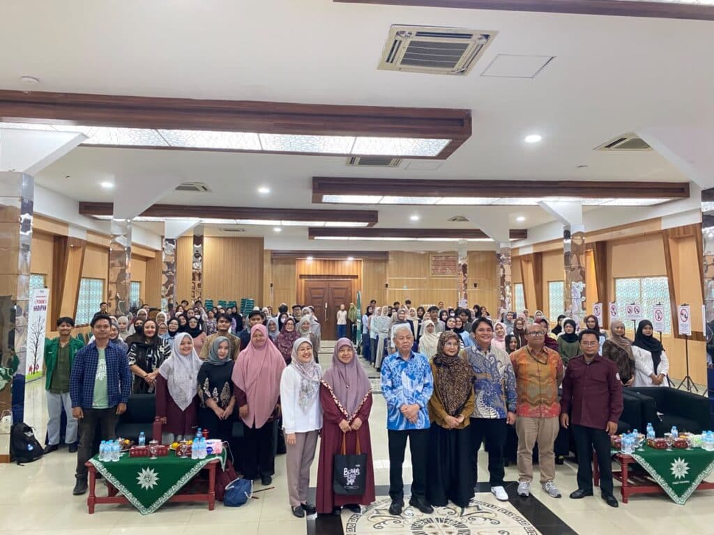 Bagaimana Iklan Rokok Mengincar Anak dan Remaja